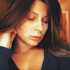 Meet your Posher, Kelsie